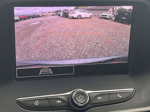Used 2023 Chevrolet Camaro LT RWD image 24
