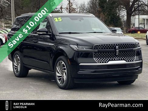 New 2025 Lincoln Navigator Reserve AWD/4WD image 1