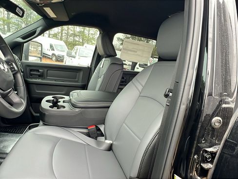 New 2026 RAM 2500 Tradesman w/ Chrome Appearance Group image 17