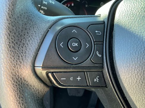 Used 2024 Toyota RAV4 XLE image 20