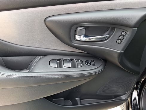 Certified 2023 Nissan Murano SL w/ SL Moonroof Package AWD/4WD image 14