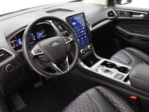Used 2023 Ford Edge Titanium AWD/4WD image 13