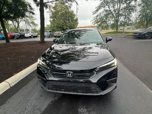 Used 2024 Honda Civic Sport image 4