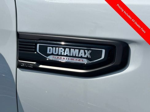 Used 2025 GMC Sierra 1500 AT4X AWD/4WD image 3
