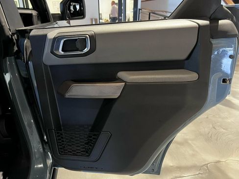 Used 2022 Ford Bronco Black Diamond AWD/4WD image 22