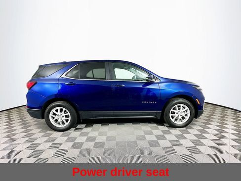 Used 2023 Chevrolet Equinox LT image 12