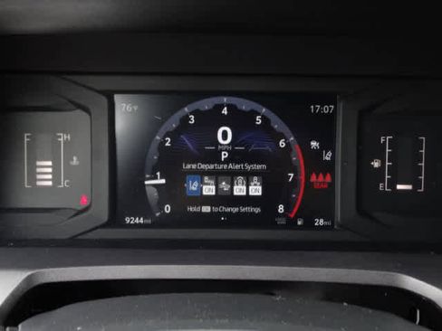 Certified 2024 Toyota Tacoma SR5 image 25