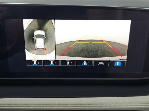 New 2025 Buick Encore GX Avenir w/ Avenir Technology Package image 27