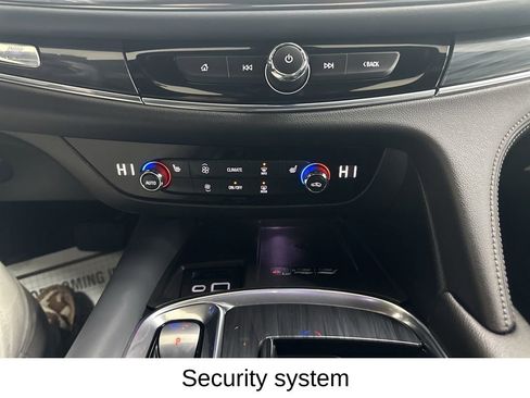 Used 2024 Buick Enclave Essence w/ Experience Buick Package image 43