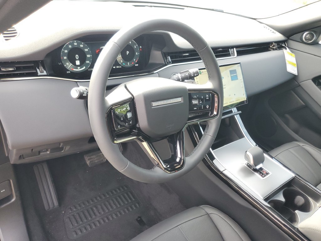 New 2026 Land Rover Range Rover Evoque S AWD/4WD image 14