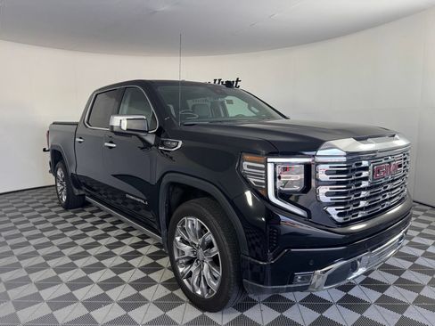 Used 2023 GMC Sierra 1500 Denali w/ Denali Reserve Package AWD/4WD image 6