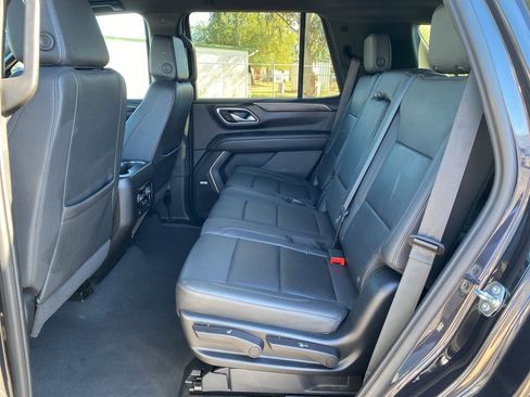 Used 2023 Chevrolet Tahoe LT image 32