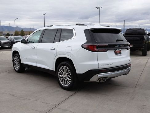 New 2026 GMC Acadia Denali AWD/4WD image 4