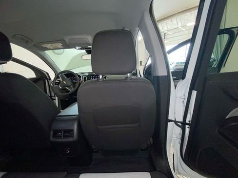 Used 2023 Chevrolet Equinox LS w/ LS Convenience Package FWD image 36