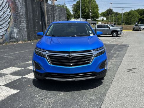 Used 2024 Chevrolet Equinox LT FWD image 8
