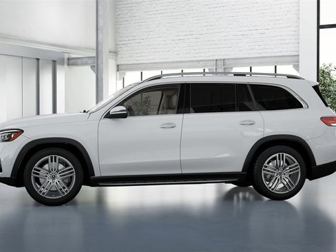 New 2026 Mercedes-Benz GLS 450 4MATIC image 30