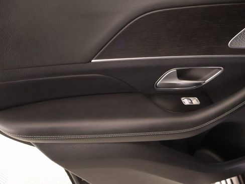 Used 2020 Mercedes-Benz GLE 450 4MATIC image 17