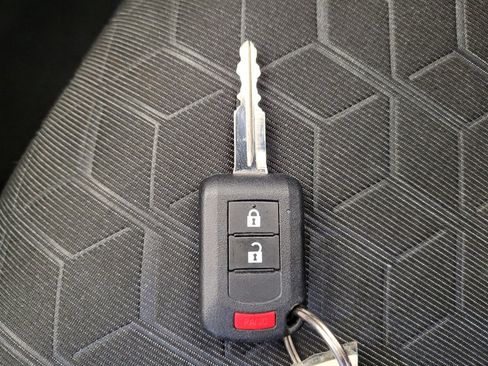 Used 2020 Mitsubishi Outlander Sport ES FWD image 32