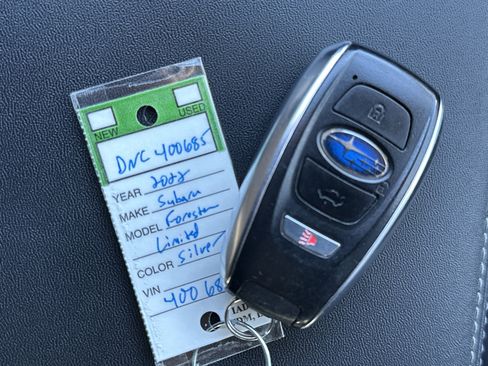 Used 2022 Subaru Forester Limited image 35