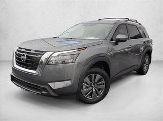 Used 2025 Nissan Pathfinder SV FWD video 1
