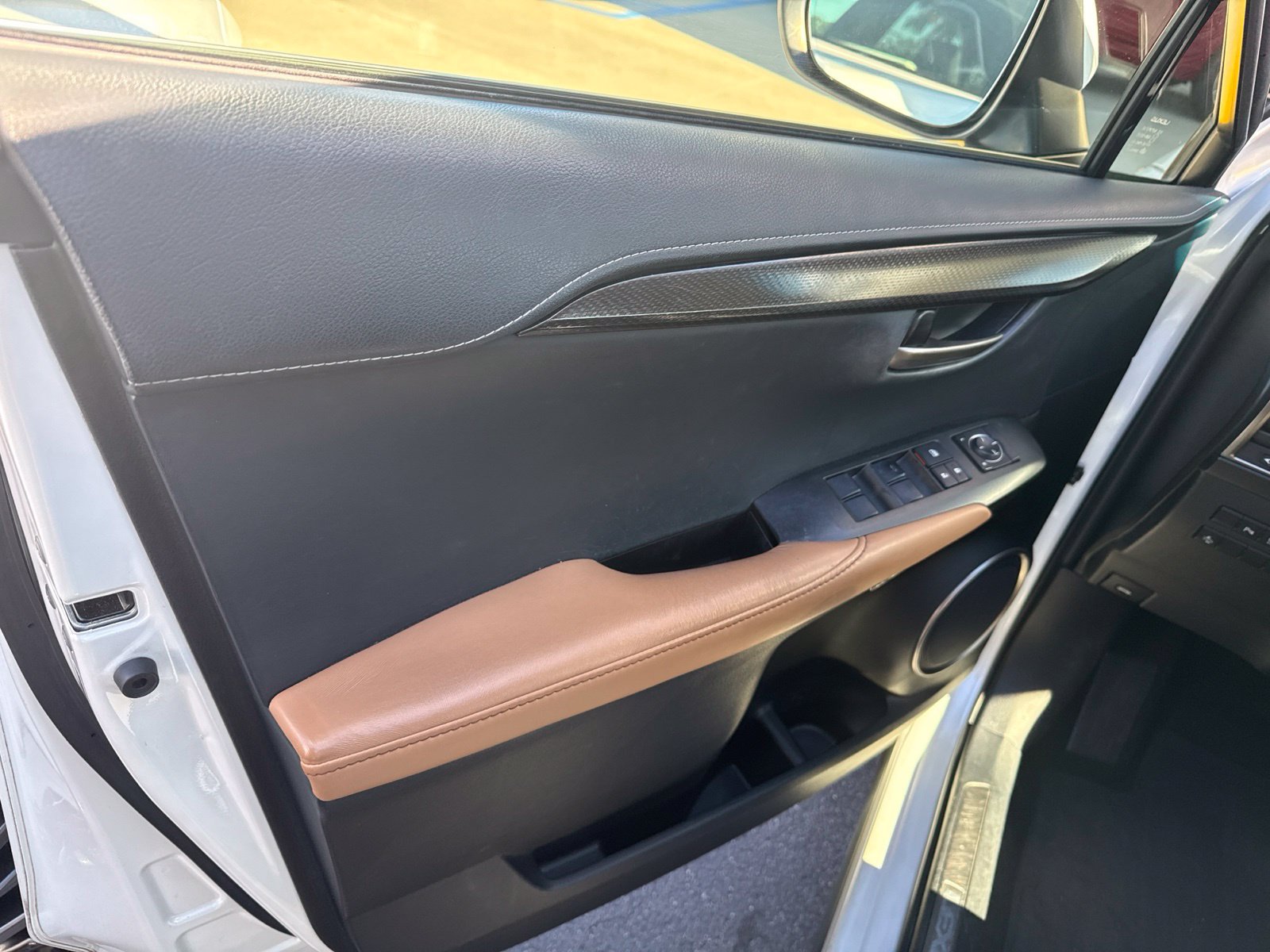 Used 2016 Lexus NX 200t FWD w/ Premium Package image 6