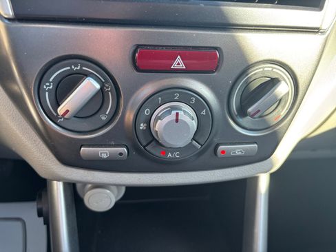 Used 2012 Subaru Forester 2.5X Premium w/ All-Weather Pkg image 12