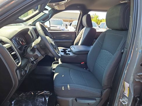 New 2026 RAM 2500 Tradesman AWD/4WD image 12