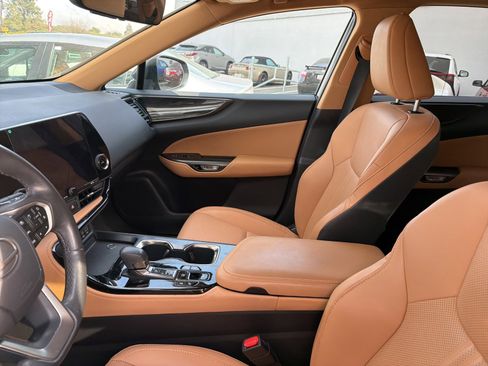 Used 2023 Lexus NX 350 AWD image 5