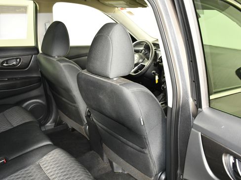 Used 2019 Nissan Rogue S w/ Special Edition Package image 43