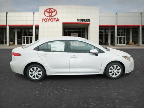 New 2026 Toyota Corolla LE FWD image 22