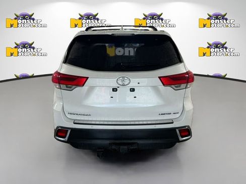 Used 2017 Toyota Highlander Limited AWD/4WD image 5