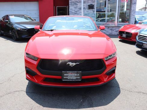 Used 2026 Ford Mustang Premium RWD image 8