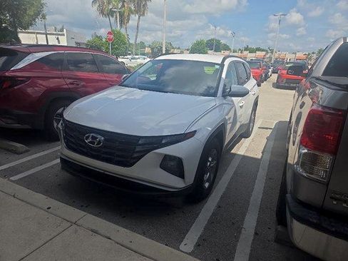 Certified 2024 Hyundai Tucson SEL FWD image 2