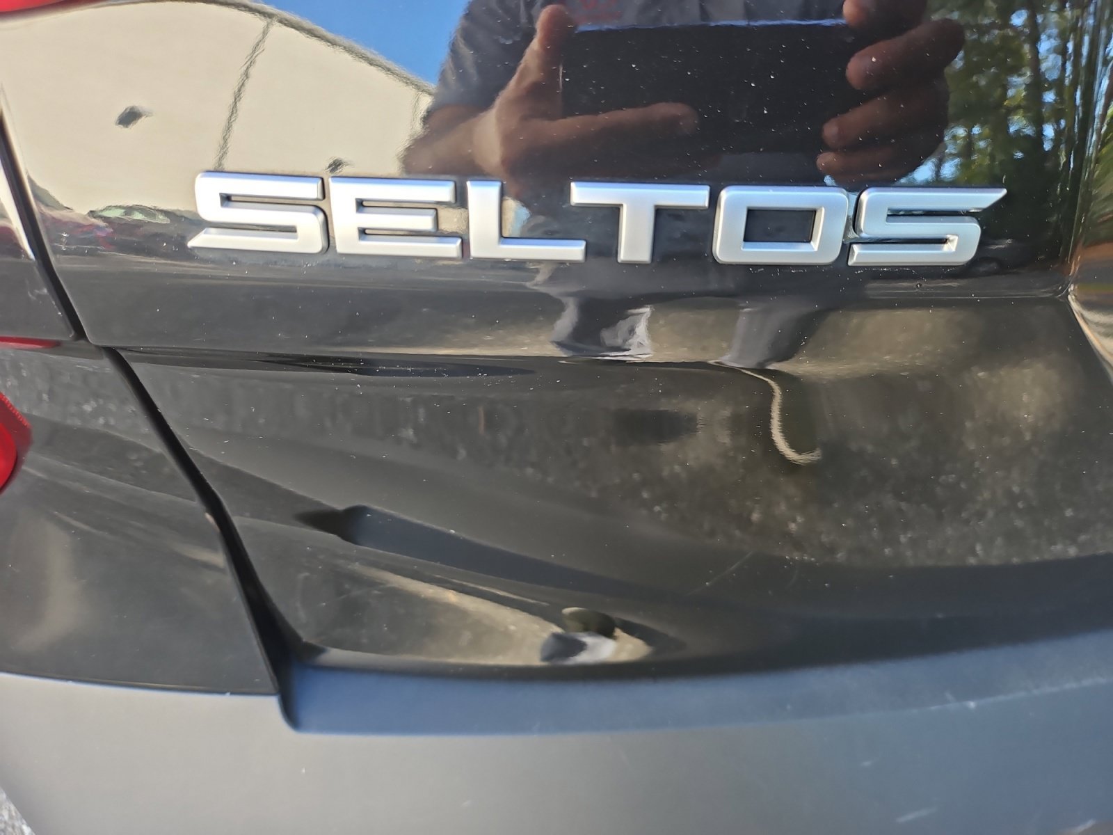 Used 2023 Kia Seltos LX AWD/4WD image 13