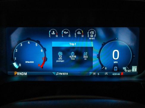 New 2025 Ford F150 Lariat w/ Equipment Group 502A High image 29