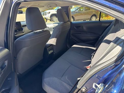 Used 2023 Toyota Corolla LE image 22