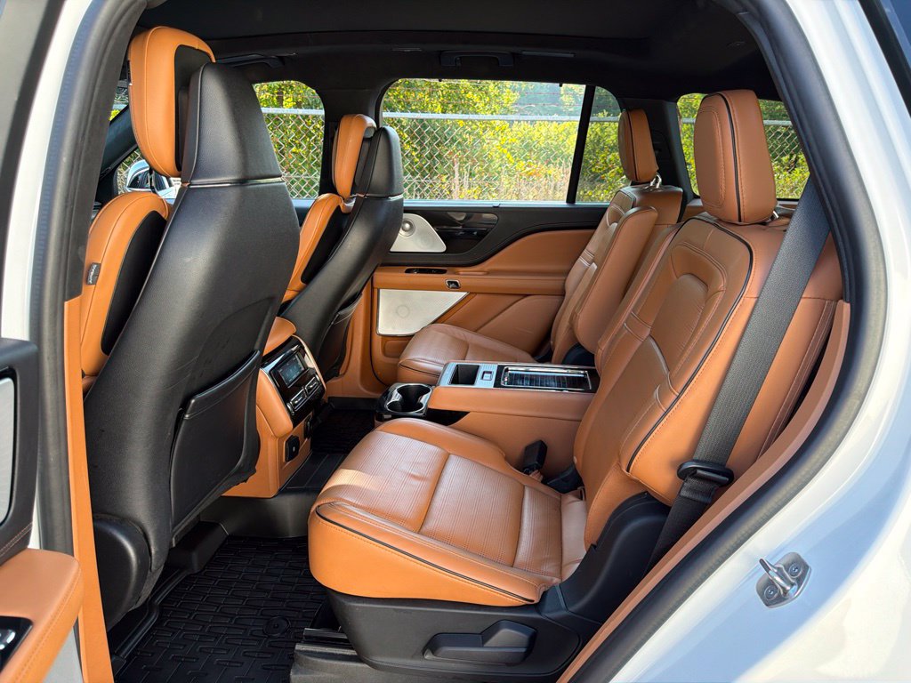 Used 2021 Lincoln Aviator AWD Black Label w/ Dynamic Handling Package image 20