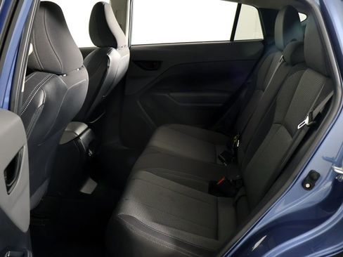 Used 2024 Subaru Crosstrek 2.0i Premium image 29