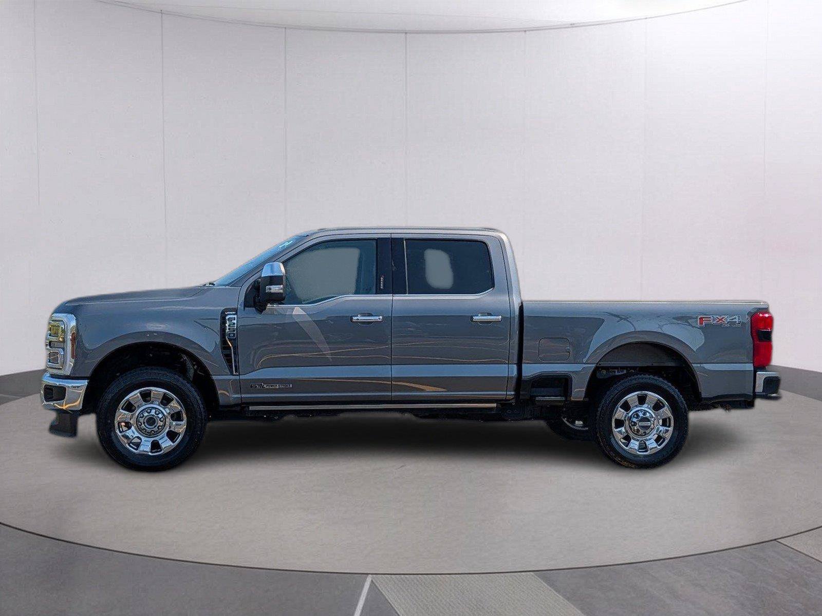Used 2024 Ford F250 Lariat w/ Lariat Ultimate Package AWD/4WD image 2