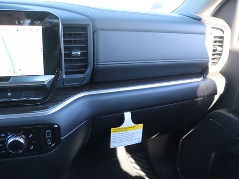 New 2026 GMC Sierra 1500 Elevation image 27