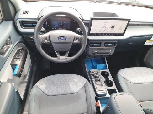 New 2025 Ford Maverick XLT w/ Equipment Group 302A image 17