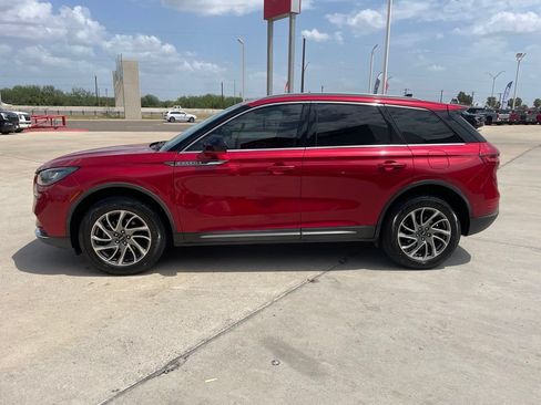 Used 2021 Lincoln Corsair FWD w/ Equipment Group 101A image 4