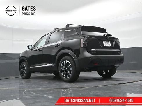 New 2026 Nissan Kicks SV w/ Cold Weather Package AWD/4WD image 39