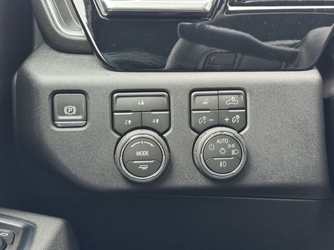 New 2026 Chevrolet Silverado 2500 LT w/ Trail Boss Package image 31