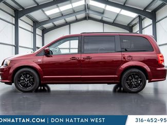 Used 2019 Dodge Grand Caravan SE FWD video 2