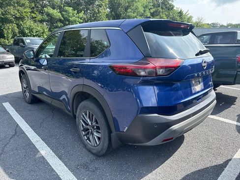 Used 2023 Nissan Rogue S AWD/4WD image 3