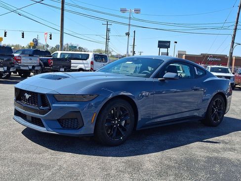 New 2026 Ford Mustang GT image 2