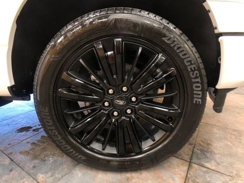 New 2025 Ford F150 Platinum w/ Equipment Group 702A High image 9