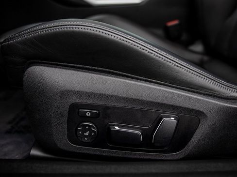 Used 2024 BMW M4 xDrive Competition w/ Executive Package image 14