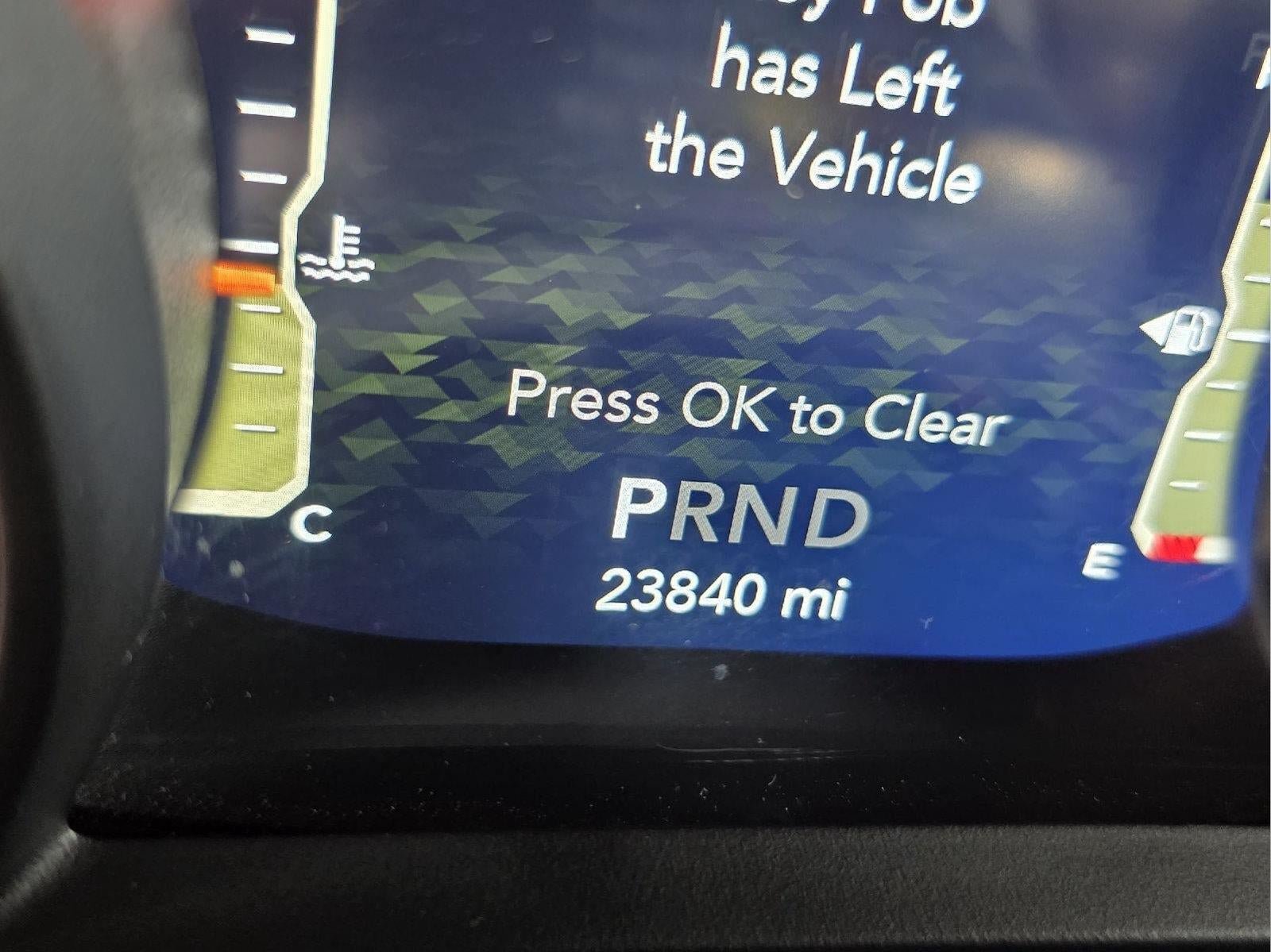 Used 2025 Jeep Wrangler Unlimited Rubicon w/ Convenience Group AWD/4WD image 16